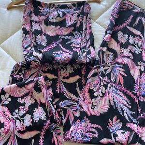 Like new! Worn one time! Lilly Pulitzer size S Freshly dry cleaned.